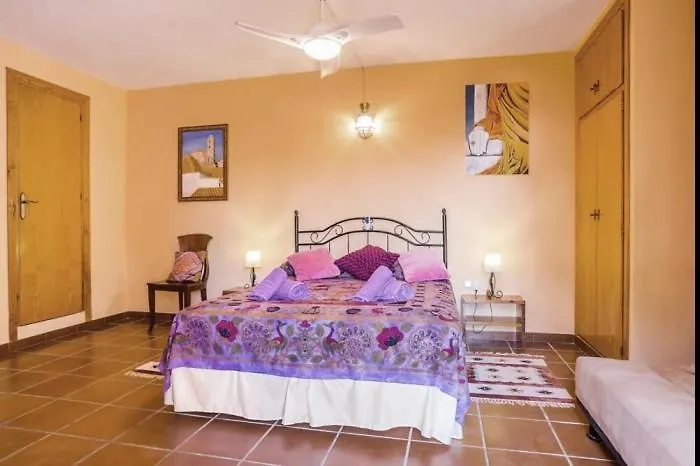 Villa De Montana Gran Piscina Sant Jordi de ses Salines 別荘