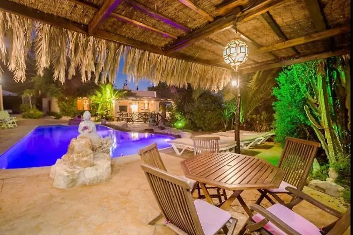 別荘 Villa De Montana Gran Piscina Sant Jordi de ses Salines